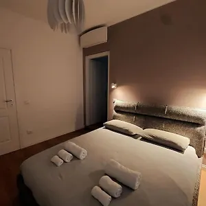 Bed & Breakfast In, Milan